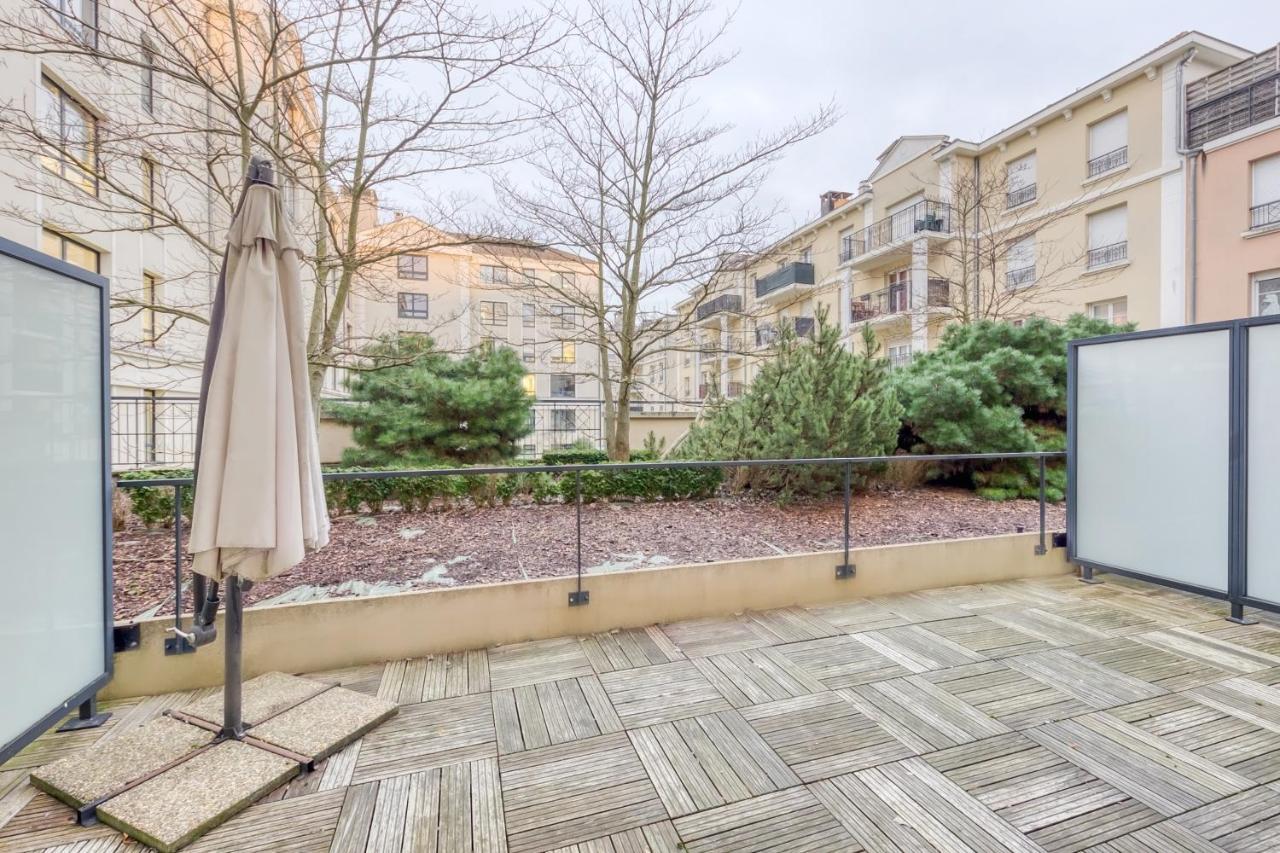 La Gare, Disneyland Paris Terrasse Parking Gratuit 뷰씨 쎙 죠흐쥬 외부 사진
