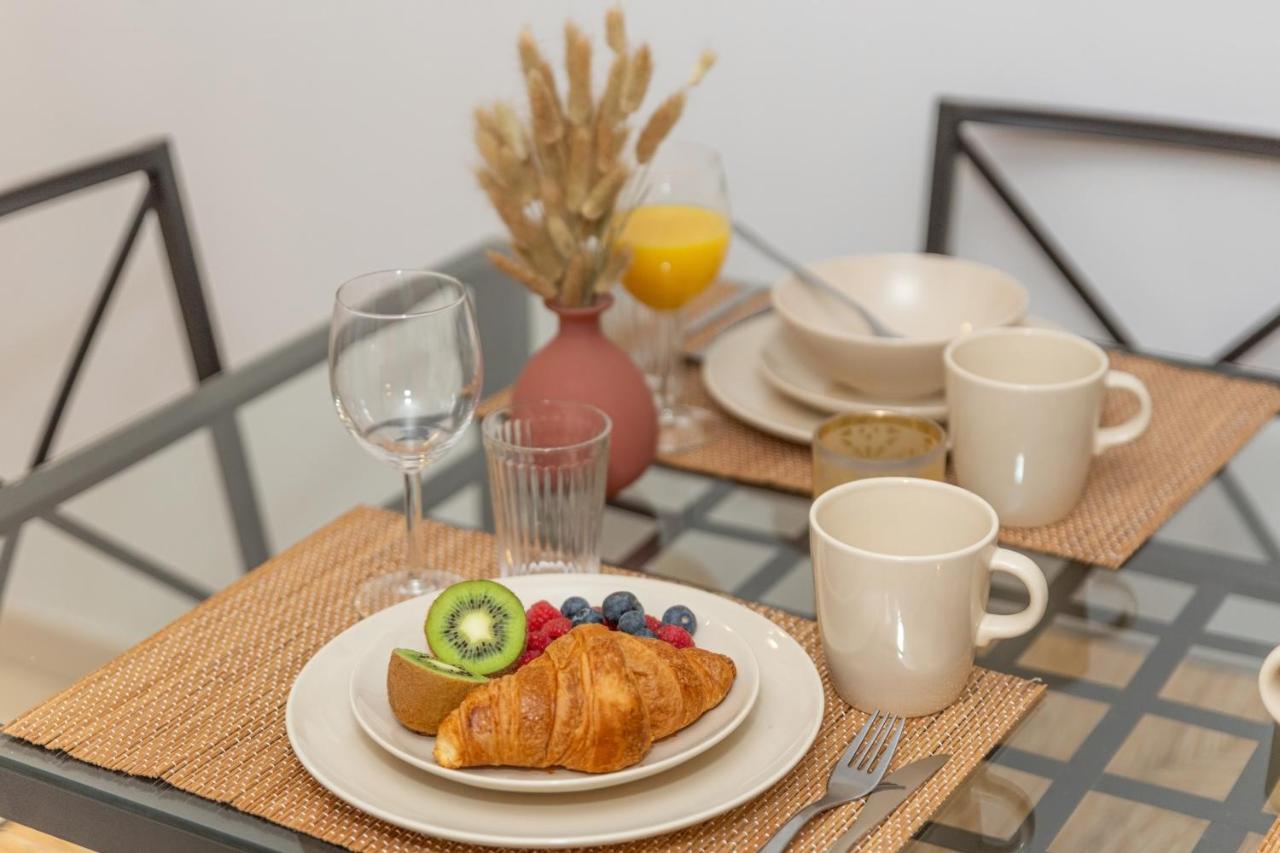 La Gare, Disneyland Paris Terrasse Parking Gratuit 뷰씨 쎙 죠흐쥬 외부 사진