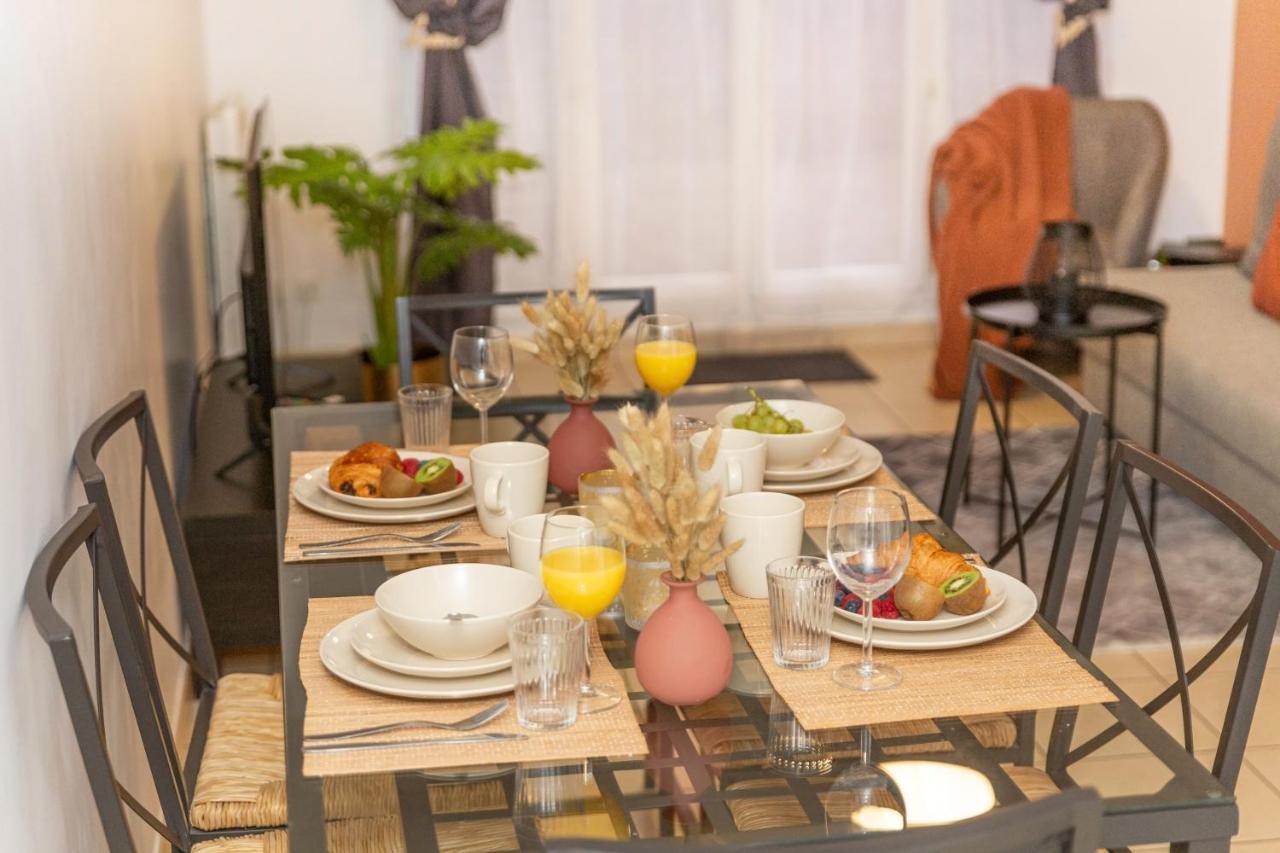 La Gare, Disneyland Paris Terrasse Parking Gratuit 뷰씨 쎙 죠흐쥬 외부 사진